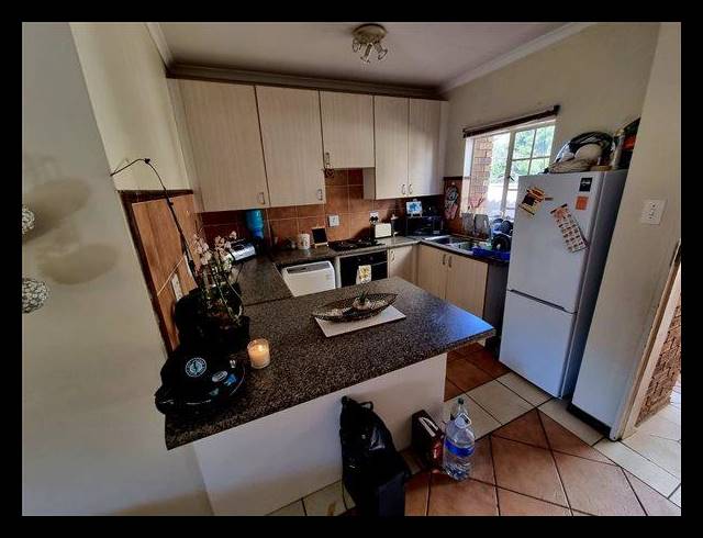 2 BEDROOM APARTMENT FOR SALE IN BOARDWALK MEANDER